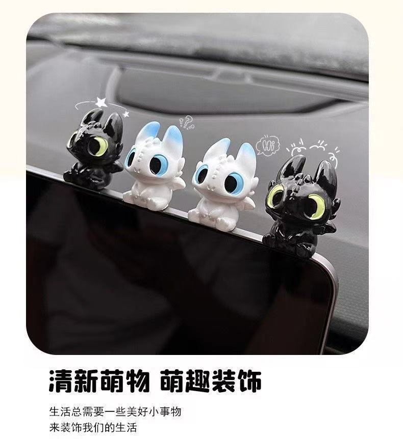 かわいい歯のない赤ちゃん人形フィギュア、車のダッシュボード装 - Car Accessories Decoration のレビューと価格